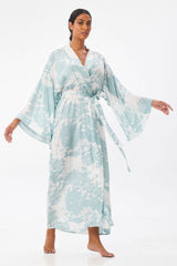 Victoria Kimono