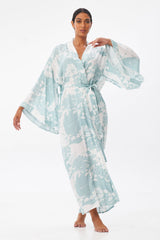 Victoria Kimono